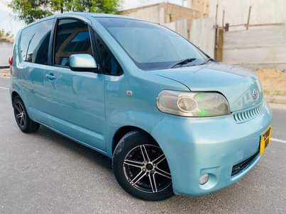A picture of TOYOTA PORTE DLH