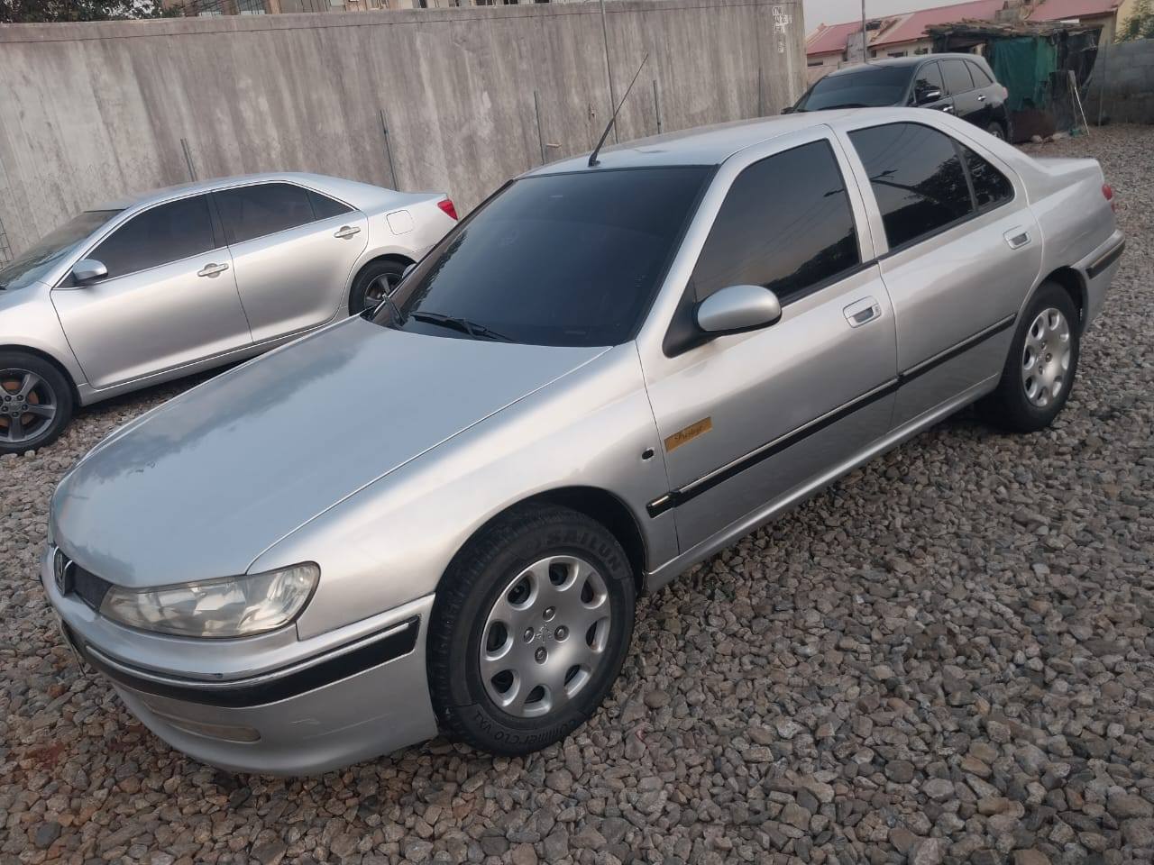 A picture of 406 Peugeot prestige