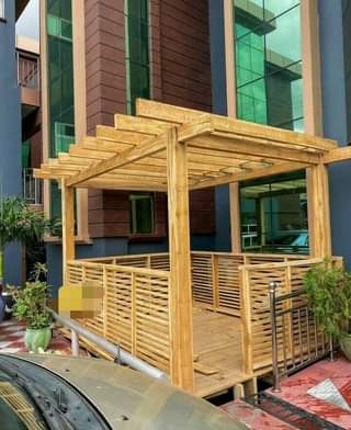 A picture of 0675163037 KWA MAHITAJI YA VITI VYA PALLETS RESTAURANT NA VIBANDA