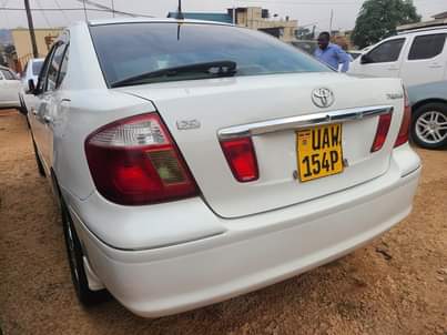 A picture of Toyota Premio 2003 model
