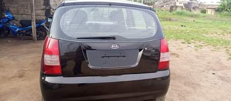 A picture of Kia picanto neatly used A c chilling Painted 4good tyres