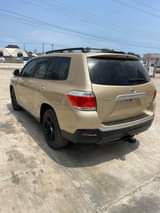 A picture of Toyota Highlander 08 09033738897