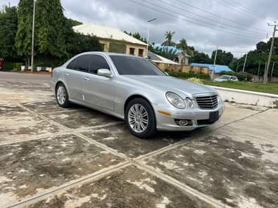A picture of NEATLY USED 2007 MERCEDES BENZ E350 WITH ORIGINAL CUSTOM DUTY