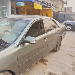A picture of Sharp toyota camry 05 06