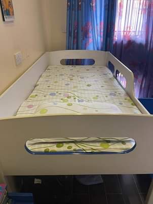 A picture of Bedroom set