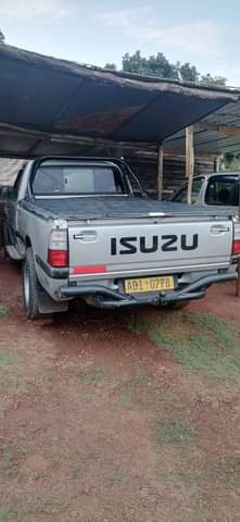 isuzu kb280