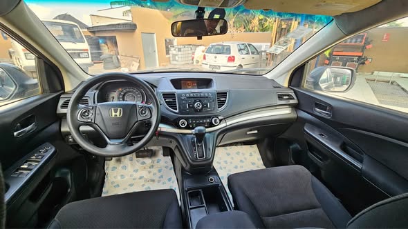 A picture of Honda CRV 2016
