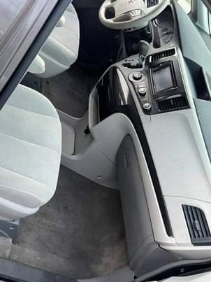 A picture of Toyota sienna 2011 model