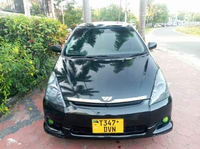 A picture of Toyota wishi