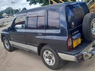 A picture of SUZUKI ESCUDO OLD 0685136087