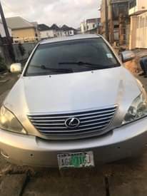 A picture of V good deal 2005 rx330 Engine untouched Gear