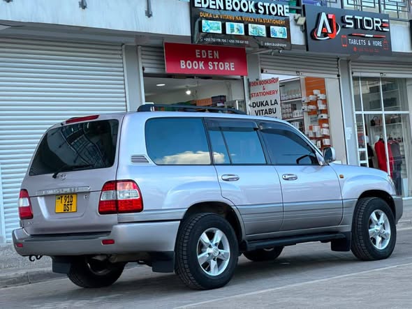 A picture of Looking for a serious buyers 0716953000
