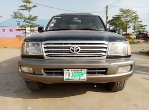 A picture of Registered 2004 Toyota Land Cruiser V8