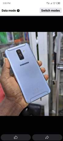 A picture of Samsung A6