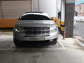A picture of Lincoln Navigator
