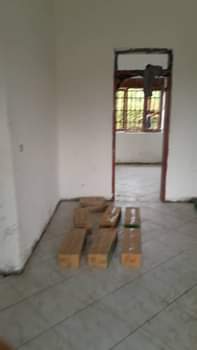 A picture of House for sale in buloba Seated on 100 100 With