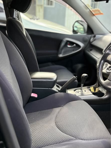A picture of Toyota RAV4 35M 0705176582
