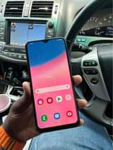 A picture of Samsung A30s used