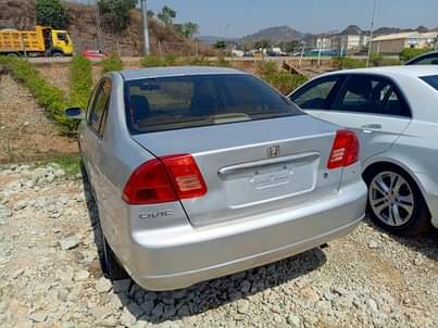 A picture of Honda Civic 2004 model