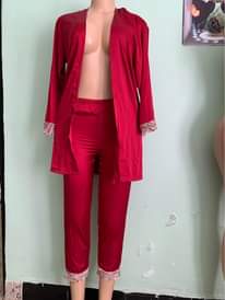 A picture of Night dress kwa bei nzuri call 0744965379