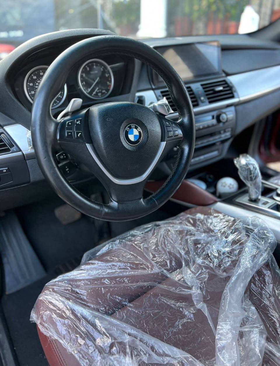 A picture of Neatly used 2015 BMW X6