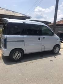 A picture of Hijet mini bus keke bus Condition Nigerian used Super cool