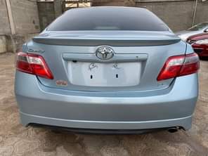 A picture of URGENT SERIOUS BUYERS ONLY Foreign used TOYOTA CAMRY Year 2010