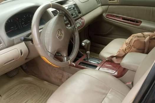 A picture of Toyota Camry 2005 v6