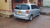 A picture of Toyota Raum 16m