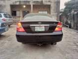 A picture of Toyota Camry 2004 V6 toss