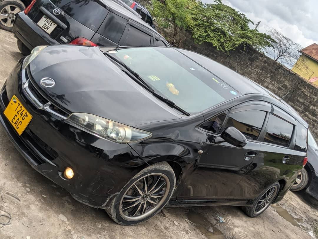 A picture of Toyota wish