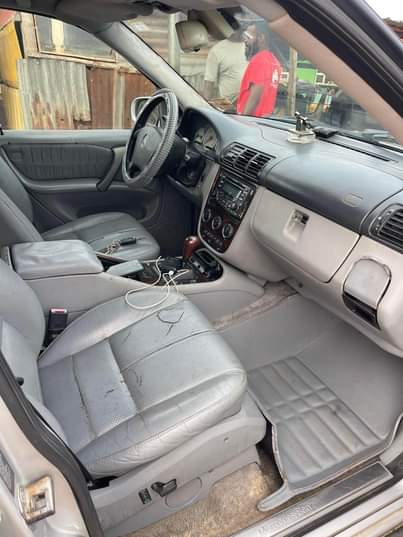 A picture of 2002 Mercedes Benz Ml