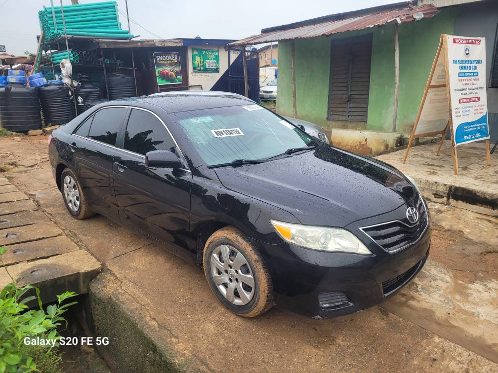 A picture of FOREIGN USED TOYOTA CAMRY 010 JUST ARRIVED SUPER CLEAN WITH