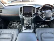 A picture of Landcruiser 2019 model SAHARA