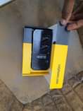 A picture of CAT S42 H