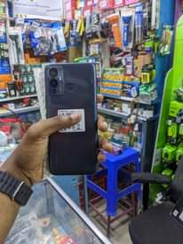 A picture of SAMSUNG ULTRA21 INFINIX HOT 12 PLAY