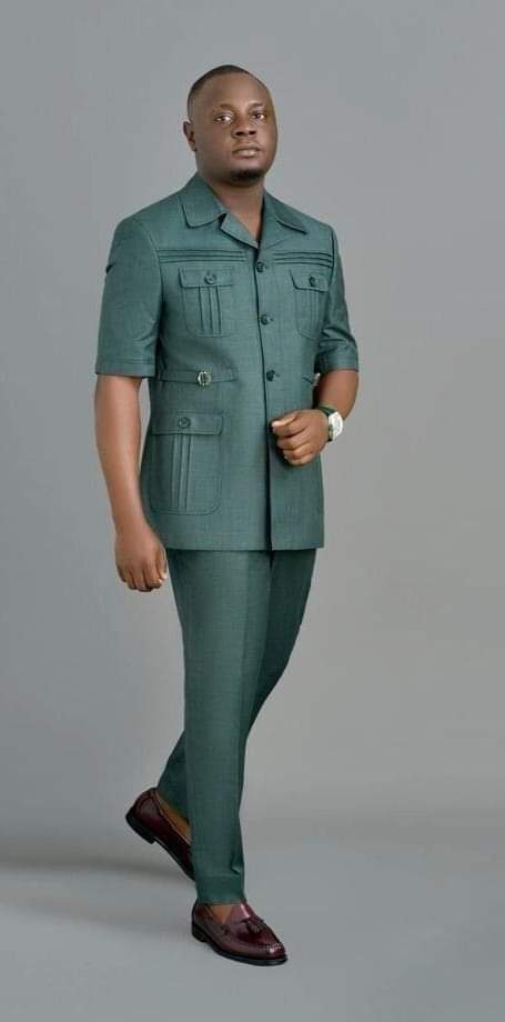A picture of Men kaunda designs