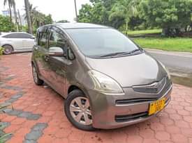 A picture of TOYOTA RACTIS