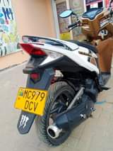 A picture of Honda click