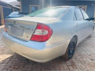 A picture of Toyota Camry 03 04