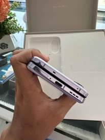 A picture of Oppo N2Flip