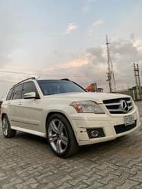 A picture of Registered 2012 Full Option GLK350 12 800 000