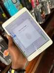 A picture of iPad Mini 3 16GB