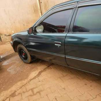 A picture of 2000 Others Toyota Geen