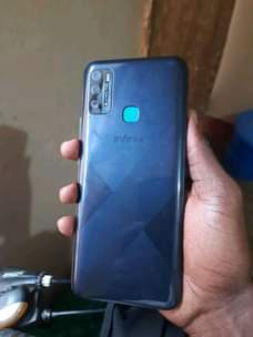 A picture of INFINIX HOT 9 play