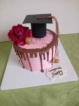 A picture of Sweetmoments Cakes Watsp No 255688306690 Delivery Available POPOTE ULIPO