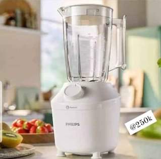 A picture of Quality blenders Prices varry from 120 000 0759594082