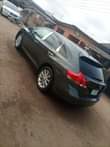 A picture of REGISTERED TOYOTA VENZA Model 2010 Clean Leather InteriorL Rev Cam
