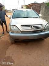 A picture of 2002 Lexus Rx300 Automatic