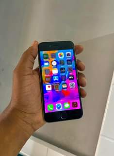 A picture of iphone 6s 32gb